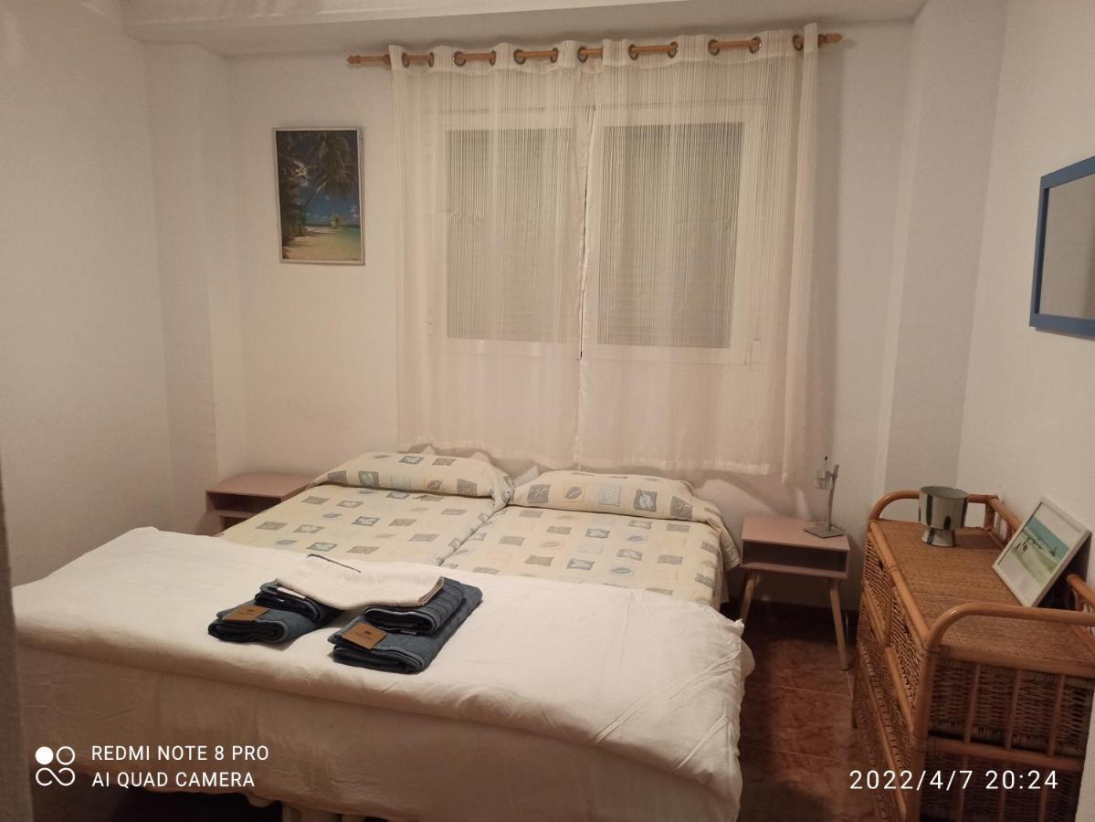 Apartamento Con Piscina En Una Preciosa Playa Alcossebre Kültér fotó
