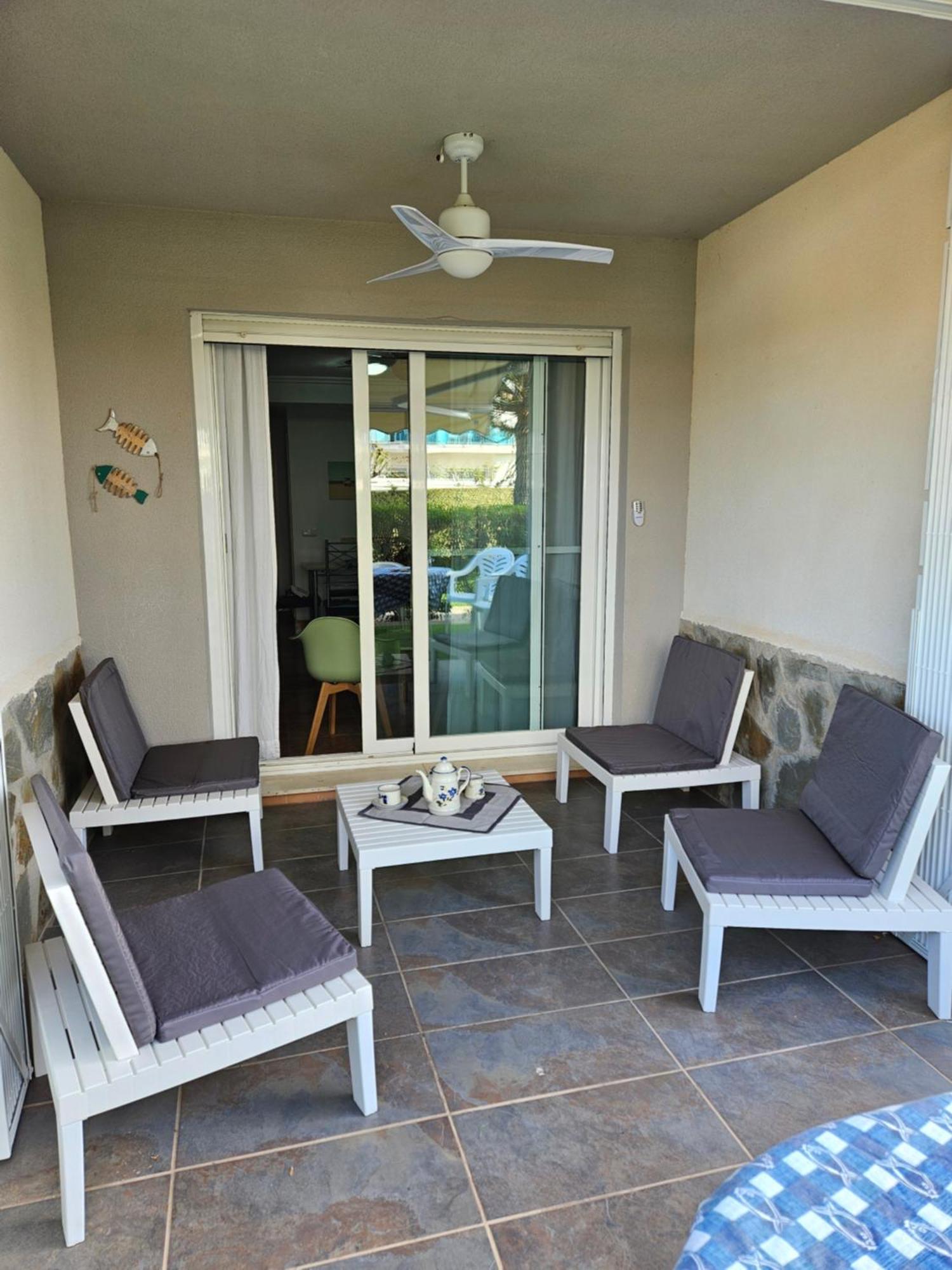 Apartamento Con Piscina En Una Preciosa Playa Alcossebre Kültér fotó